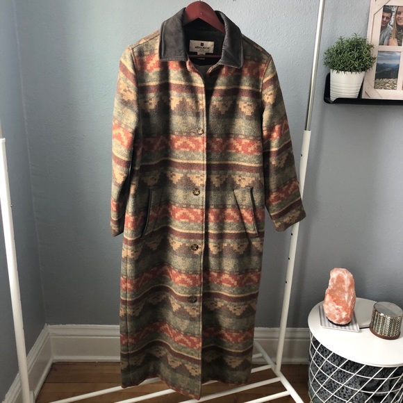 Woolrich Jackets & Blazers - Woolrich Vintage Southwestern Jacket size m